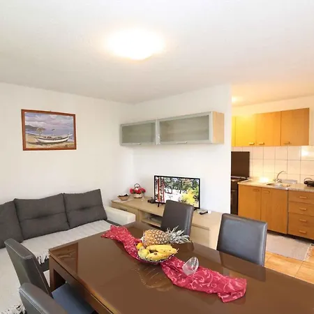 Apartment In Silo/insel Krk 13555 Silo (Krk)
